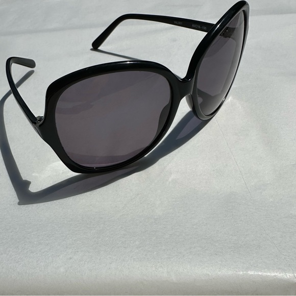 AQS Aquaswiss Valentina black oversized plastic sunglasses VAL001 - Picture 5 of 12